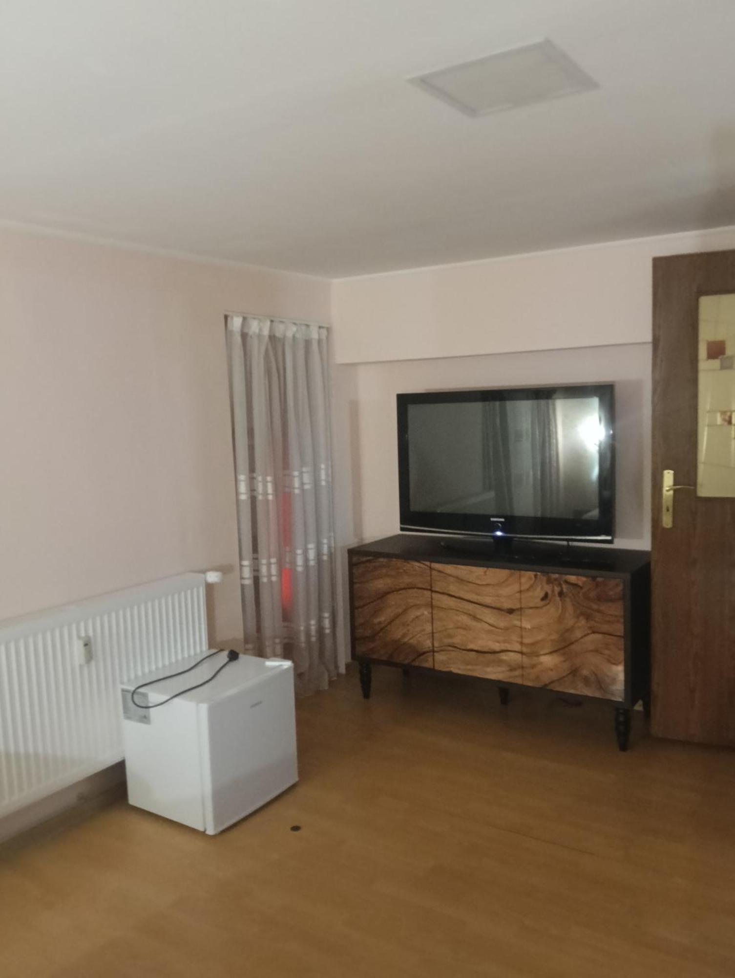 Casa Heidi Hotell Timişoara Rum bild